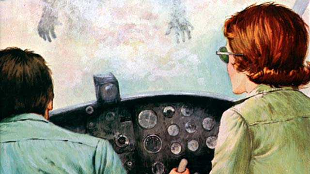 The Sky Phantom — Nancy Drew book cover